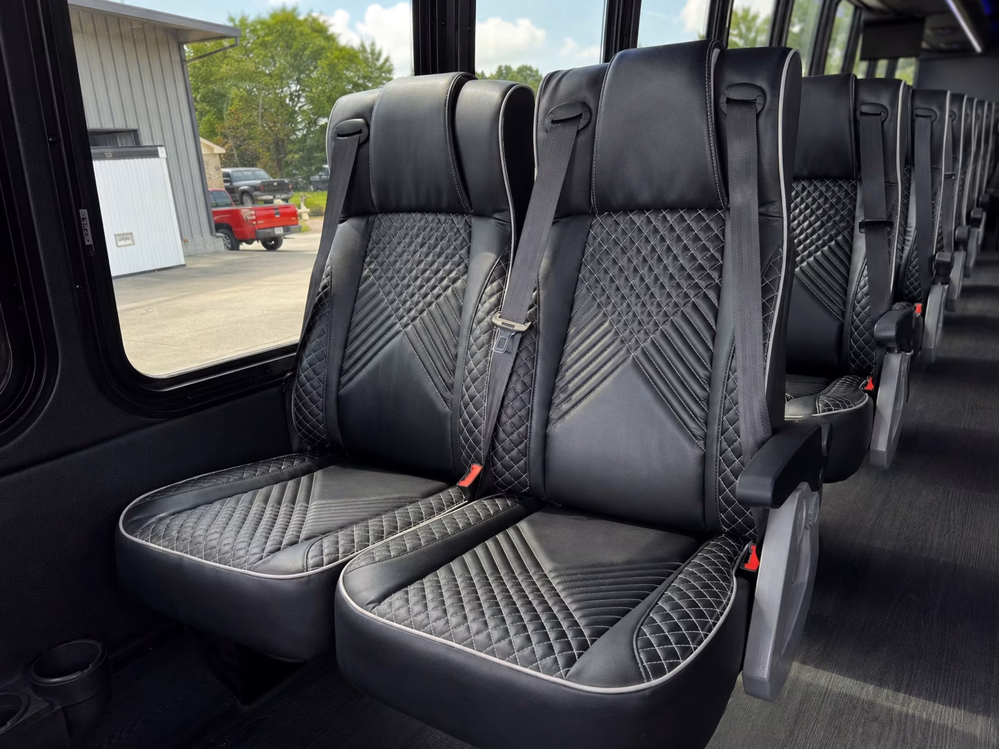 rehearsal dinner minibus rentals in warner robins