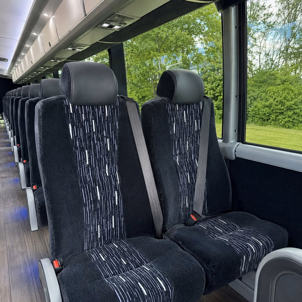 rent warner robins airport charter buses with one quick form