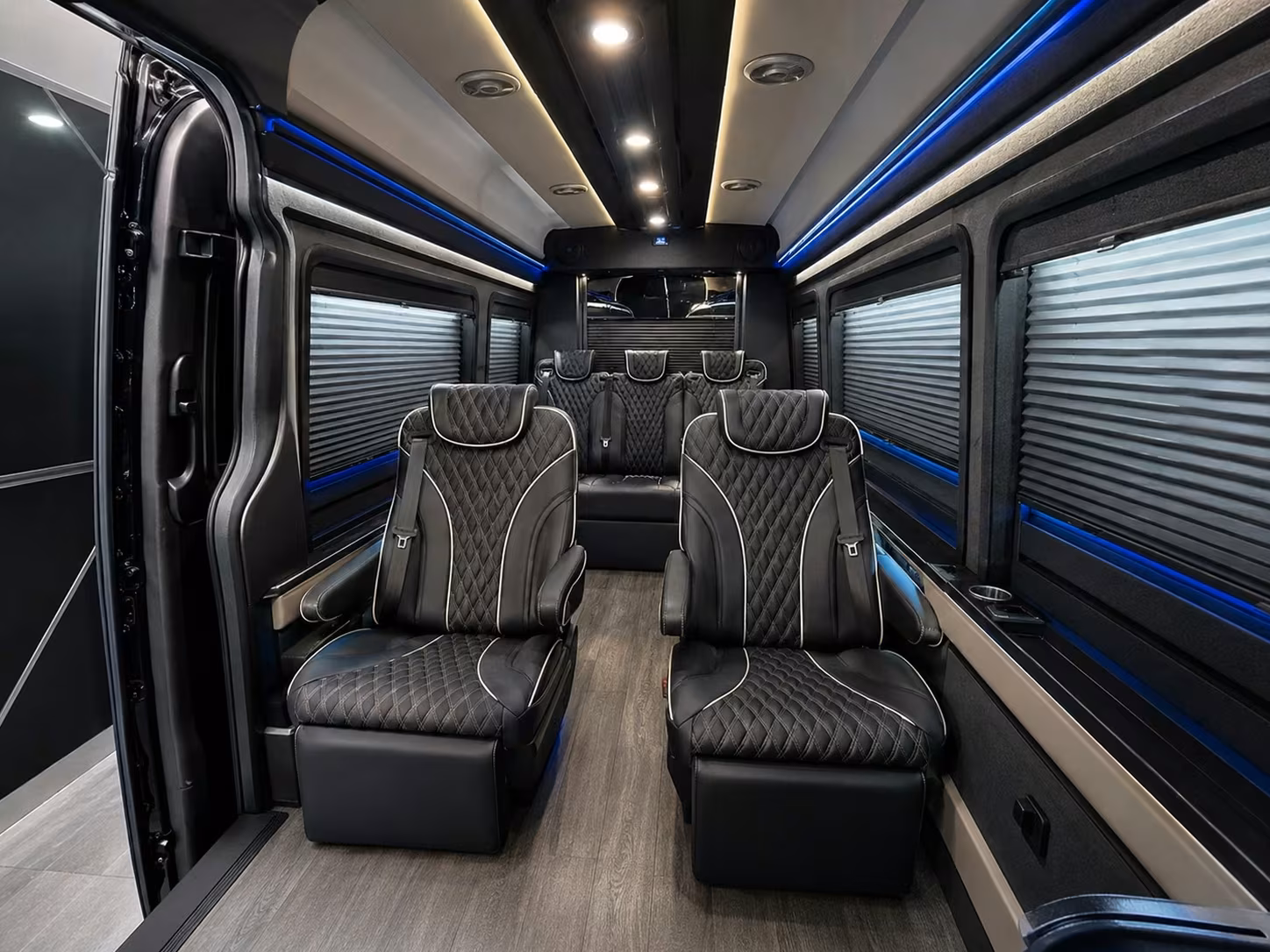 warner robins airport transportation for teams schools and groups