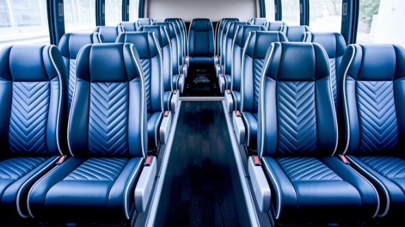 warner robins 30 passenger minibus rental