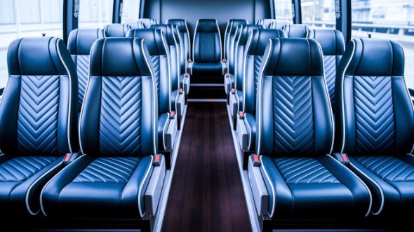 warner robins 35 passenger minibus rental